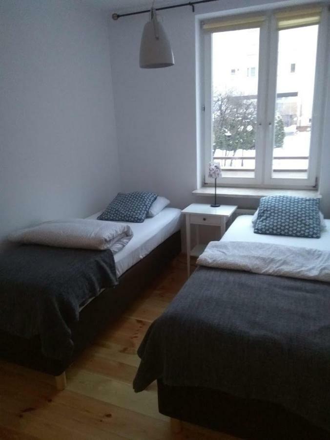 Ken 15 * Warszawa